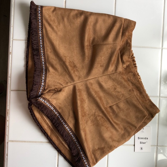 Bohemian Shorts - Picture 4 of 8